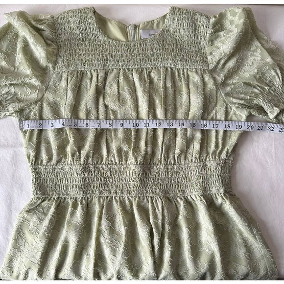 Adelyn Rae Jules Smocked Burnout Chiffon Minidress in Green Size XL - Picture 10 of 11
